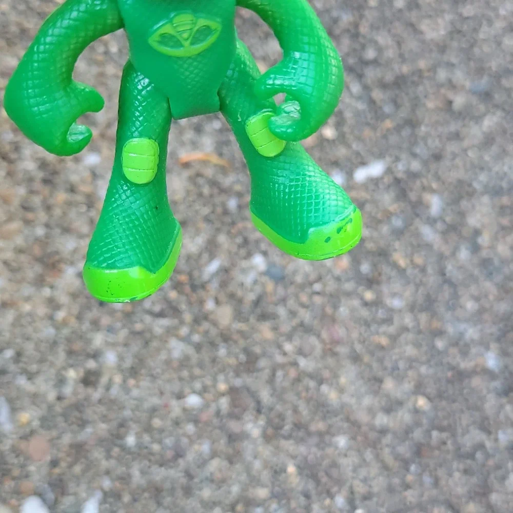 PJ MASKS Action Figures CATBOY GEKKO Vehicle Kids Toy Lot Green Blue